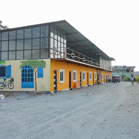 Mnm Rooms And Banquet Rayachoty Exterior foto